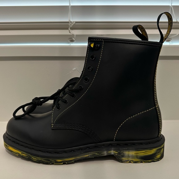 Dr. Martens DM Doc 1460 LEATHER LACE UP COMBAT BOOTS Black Yellow Punk W 10 M 9 - Picture 5 of 12